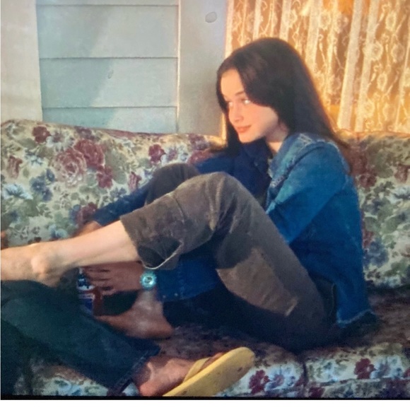 ASO Gilmore Girls - Rory Gilmore Denim Button-up Shirt - Picture 3 of 10